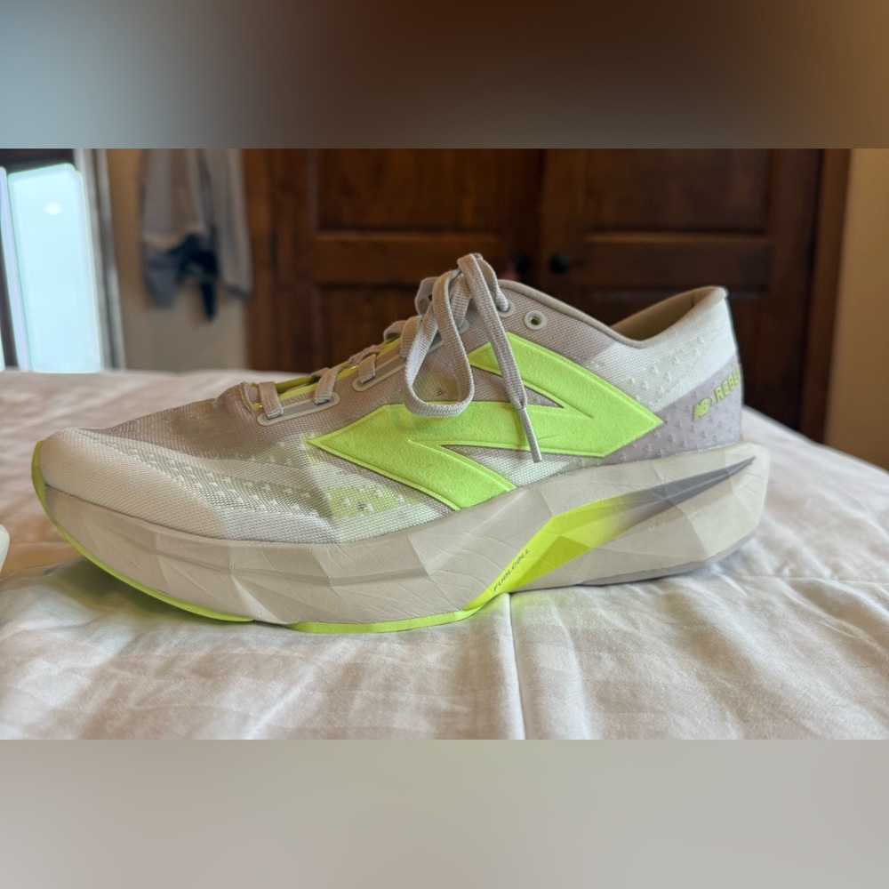 New Balance FuelCell SuperComp Trainers v3